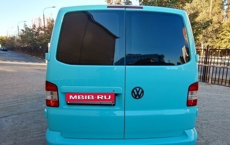 Volkswagen Transporter T5 рестайлинг, 2008 год, 2 500 000 рублей, 5 фотография