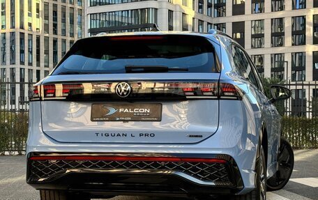 Volkswagen Tiguan, 2024 год, 6 850 000 рублей, 12 фотография