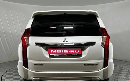 Mitsubishi Pajero Sport III рестайлинг, 2020 год, 3 140 000 рублей, 6 фотография