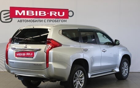 Mitsubishi Pajero Sport III рестайлинг, 2017 год, 2 867 000 рублей, 5 фотография