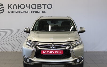 Mitsubishi Pajero Sport III рестайлинг, 2017 год, 2 867 000 рублей, 2 фотография