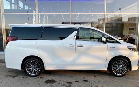 Toyota Alphard III, 2018 год, 4 790 000 рублей, 4 фотография