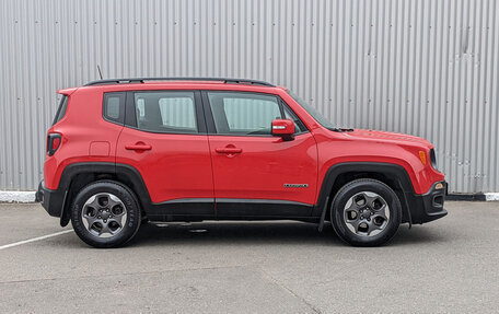 Jeep Renegade I рестайлинг, 2018 год, 1 915 000 рублей, 4 фотография