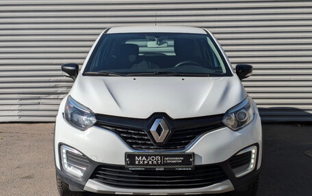 Renault Kaptur I рестайлинг, 2019 год, 1 055 000 рублей, 2 фотография