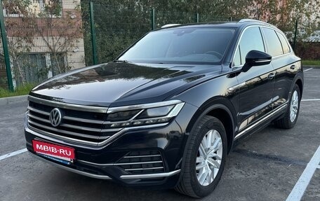 Volkswagen Touareg III, 2019 год, 5 200 000 рублей, 3 фотография