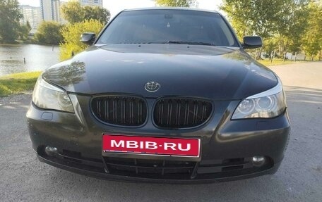 BMW 5 серия, 2005 год, 1 170 000 рублей, 32 фотография