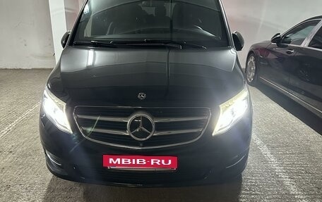 Mercedes-Benz V-Класс, 2018 год, 5 100 000 рублей, 2 фотография