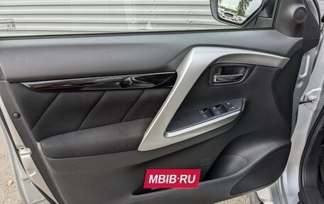 Mitsubishi Pajero Sport III рестайлинг, 2019 год, 3 150 000 рублей, 19 фотография