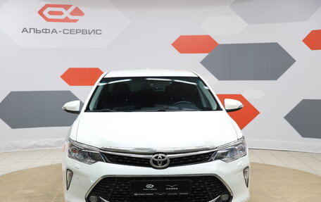 Toyota Camry, 2017 год, 2 690 000 рублей, 2 фотография