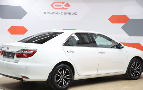 Toyota Camry, 2017 год, 2 690 000 рублей, 5 фотография