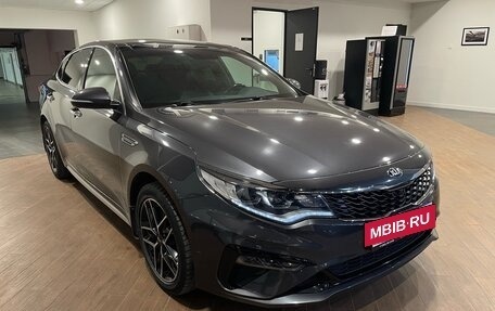 KIA Optima IV, 2018 год, 2 350 000 рублей, 3 фотография