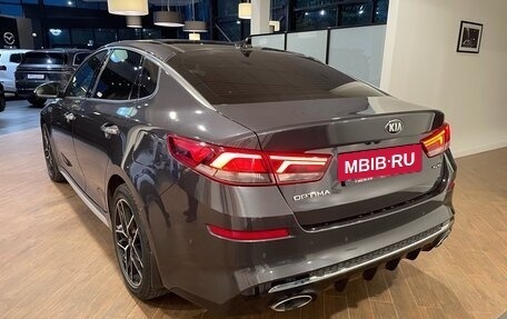 KIA Optima IV, 2018 год, 2 350 000 рублей, 6 фотография