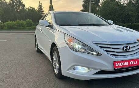 Hyundai Sonata VI, 2011 год, 1 170 000 рублей, 7 фотография