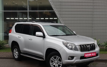 Toyota Land Cruiser Prado 150 рестайлинг 2, 2010 год, 2 870 000 рублей, 3 фотография