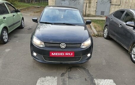 Volkswagen Polo VI (EU Market), 2012 год, 700 000 рублей, 4 фотография