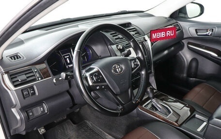 Toyota Camry, 2017 год, 2 399 000 рублей, 9 фотография