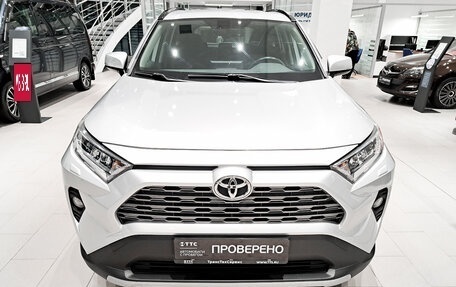 Toyota RAV4, 2020 год, 3 726 000 рублей, 2 фотография