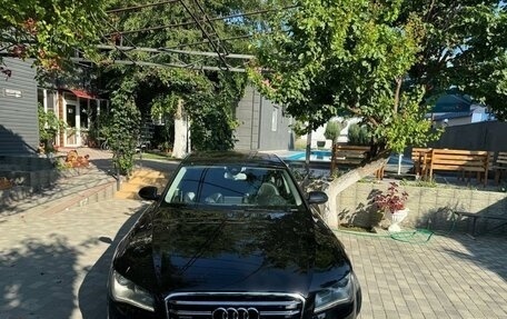 Audi A8, 2011 год, 1 350 000 рублей, 1 фотография