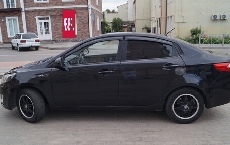 KIA Rio III рестайлинг, 2011 год, 1 300 000 рублей, 3 фотография