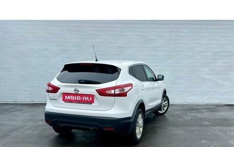 Nissan Qashqai, 2015 год, 1 330 000 рублей, 5 фотография