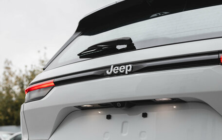 Jeep Grand Cherokee, 2023 год, 9 300 000 рублей, 27 фотография