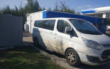 Ford Tourneo Custom I рестайлинг, 2013 год, 1 500 000 рублей, 2 фотография