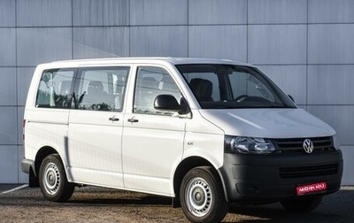 Volkswagen Transporter T5 рестайлинг, 2014 год, 3 299 000 рублей, 1 фотография