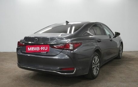 Lexus ES VII, 2021 год, 3 900 000 рублей, 6 фотография