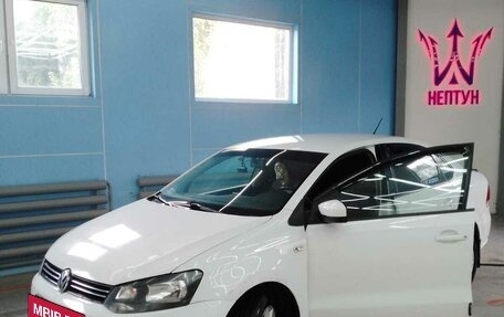 Volkswagen Polo VI (EU Market), 2015 год, 715 000 рублей, 15 фотография