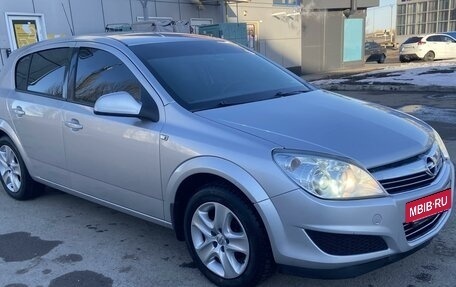 Opel Astra H, 2013 год, 790 000 рублей, 3 фотография