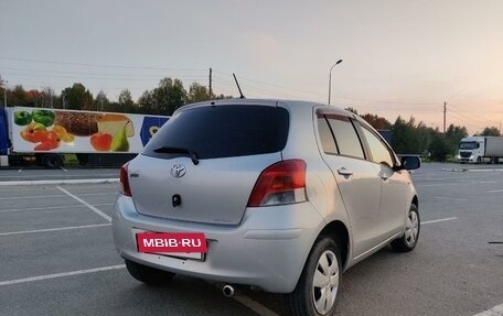 Toyota Vitz, 2005 год, 599 999 рублей, 7 фотография