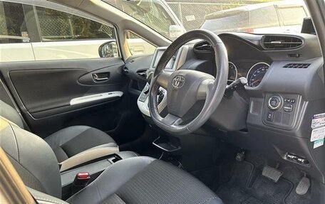 Toyota Wish II, 2016 год, 1 150 000 рублей, 7 фотография