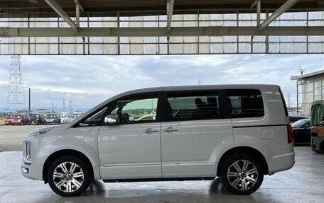 Mitsubishi Delica D:5 I, 2021 год, 3 025 000 рублей, 2 фотография