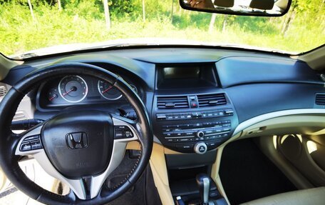 Honda Accord VIII рестайлинг, 2009 год, 1 700 000 рублей, 26 фотография