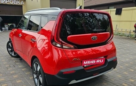 KIA Soul III, 2019 год, 2 300 000 рублей, 3 фотография