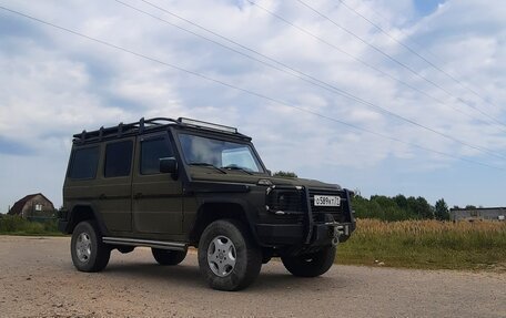 Mercedes-Benz G-Класс W463 рестайлинг _ii, 1996 год, 1 200 000 рублей, 2 фотография