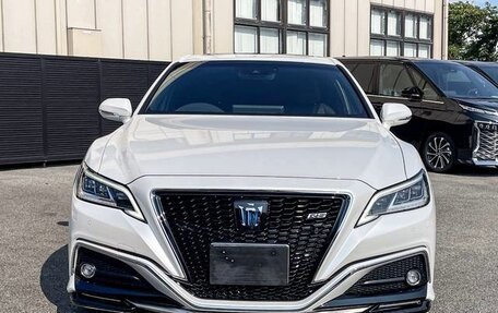 Toyota Crown, 2021 год, 3 100 000 рублей, 3 фотография