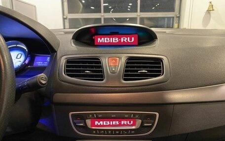 Renault Fluence I, 2015 год, 1 015 000 рублей, 13 фотография