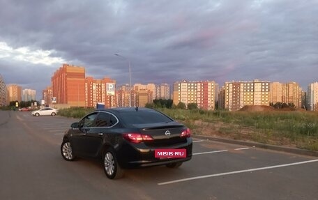 Opel Astra J, 2013 год, 780 000 рублей, 11 фотография