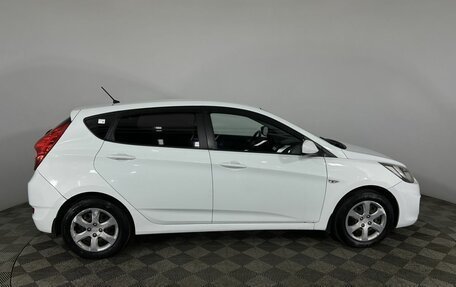 Hyundai Solaris II рестайлинг, 2011 год, 645 000 рублей, 4 фотография