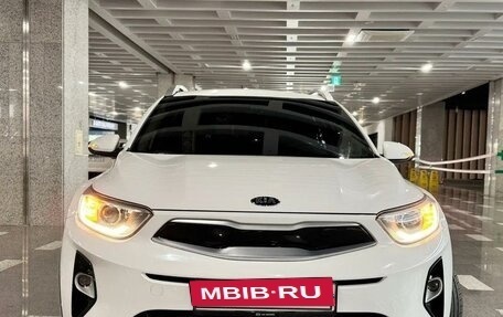 KIA Stonic, 2021 год, 1 125 227 рублей, 2 фотография