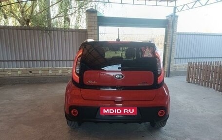 KIA Soul II рестайлинг, 2018 год, 1 850 000 рублей, 3 фотография