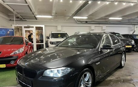 BMW 5 серия, 2014 год, 2 390 000 рублей, 13 фотография