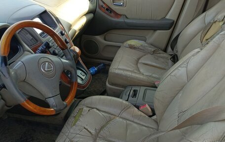 Lexus RX IV рестайлинг, 2001 год, 650 000 рублей, 6 фотография