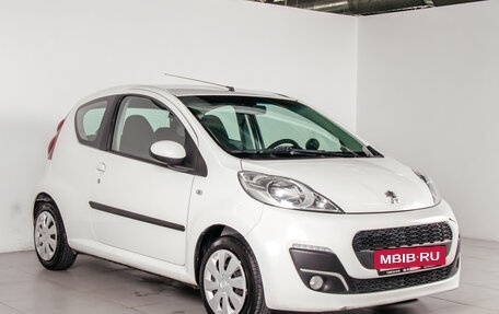 Peugeot 107 I рестайлинг, 2012 год, 549 670 рублей, 5 фотография