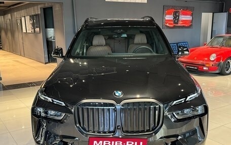 BMW X7, 2024 год, 18 800 000 рублей, 2 фотография