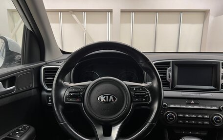 KIA Sportage IV рестайлинг, 2018 год, 2 290 000 рублей, 15 фотография