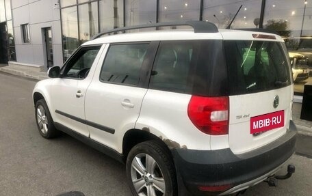 Skoda Yeti I рестайлинг, 2013 год, 1 099 000 рублей, 3 фотография