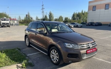 Volkswagen Touareg III, 2012 год, 2 100 000 рублей, 1 фотография