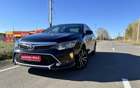 Toyota Camry, 2017 год, 2 300 000 рублей, 1 фотография